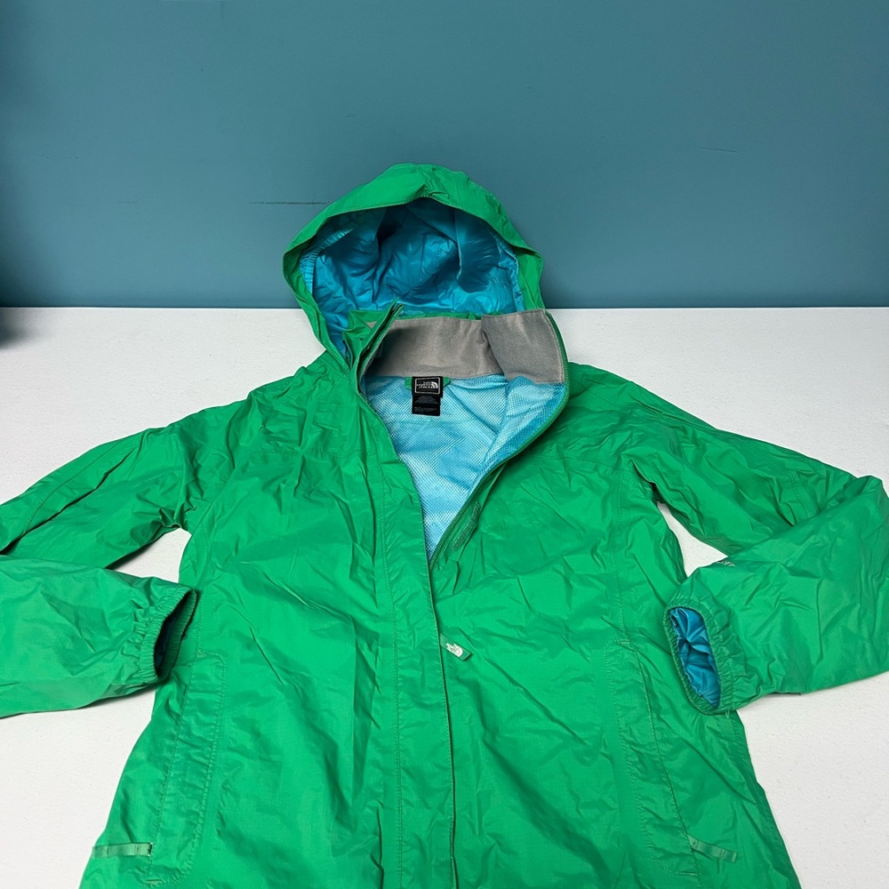 North face raincoat, kids XL 18